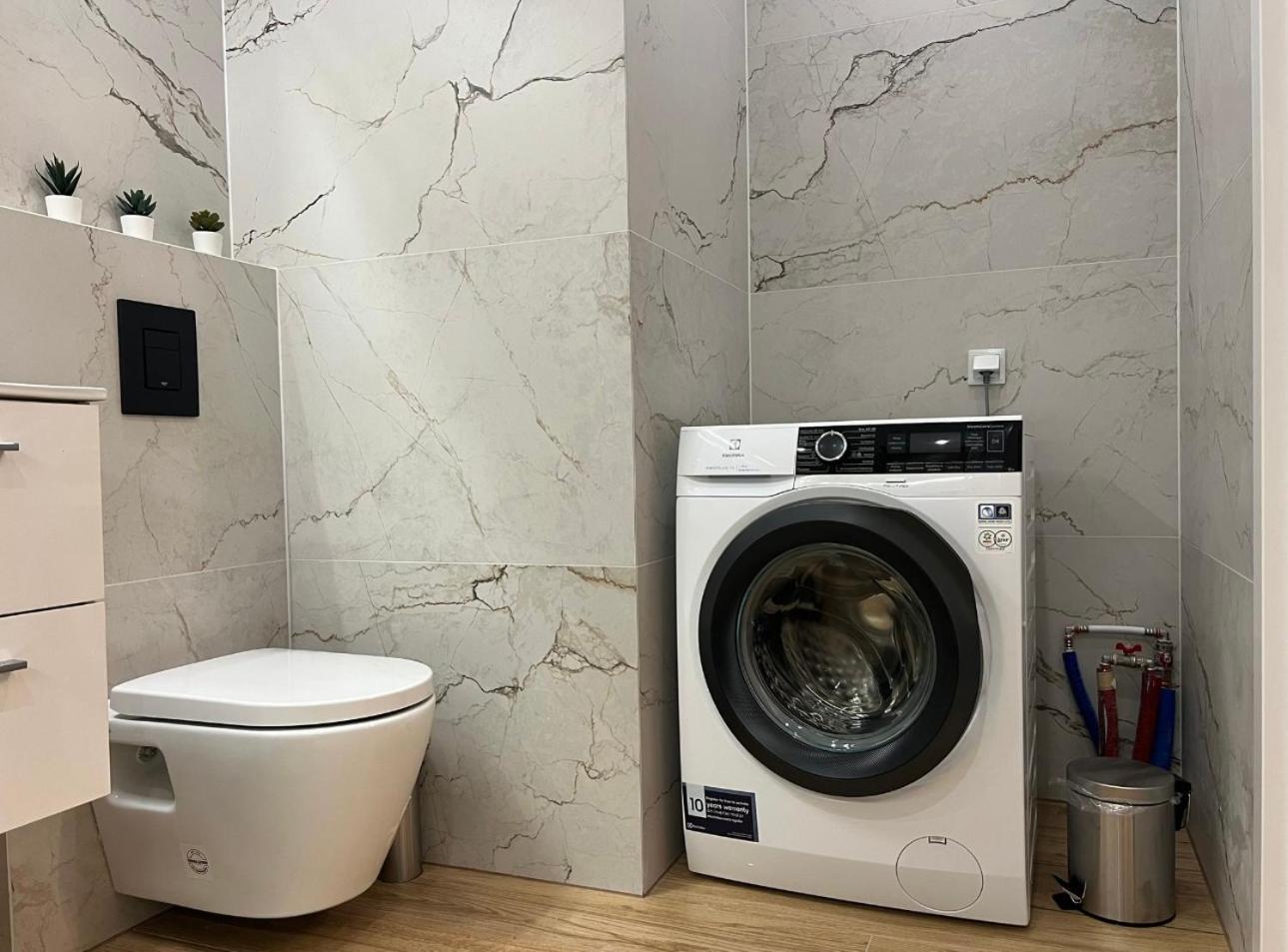 Apartamenty Wroclawia Centrum Luaran gambar